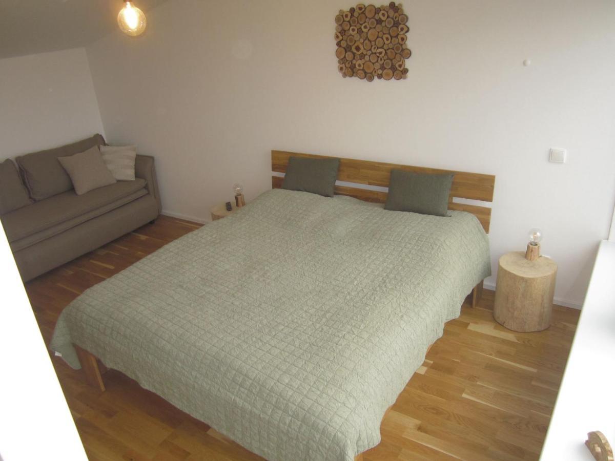 Mezonetovy Apartman Se Dvema Balkony A Vyhledem Loučná pod Klínovcem Kültér fotó